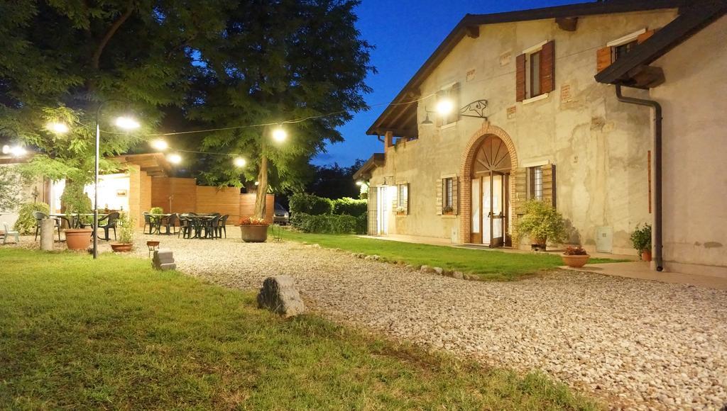 Agriturismo Fior Di Pesco Hotell Sommacampagna Eksteriør bilde