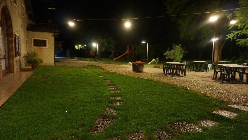Agriturismo Fior Di Pesco Hotell Sommacampagna Eksteriør bilde
